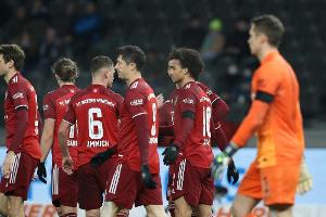 Mit Kimmich im Zentrum: FC Bayern siegt in Berlin