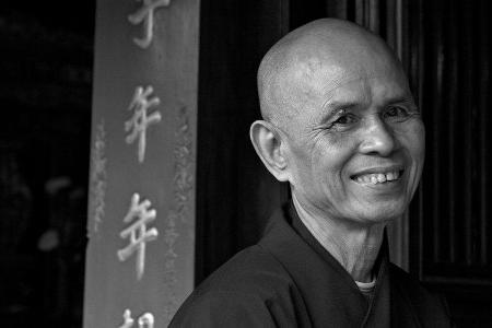 Thich Nhat Hanh ist mit 95 Jahren gestorben. Thich Nhat Hanh ist mit 95 Jahren gestorben.