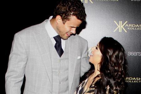 Kim Kardashian (35) himmelte Basketball-Profi Kris Humphries (31) an, bis sie 2011 ihr Brautkleid ausführen durfte. Nach 72 ...