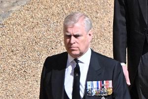 Prinz Andrew taucht weiter ab