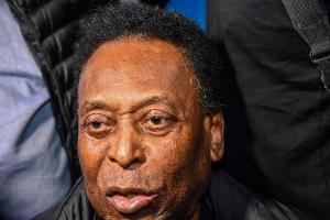 Nach Krebs-Behandlung: Pele aus Krankenhaus entlassen