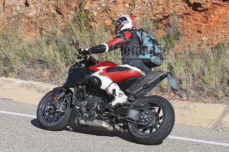 KTM-Brabus 1300 R Erlkönig