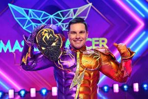 Eloy de Jong: Dabei hat "Maximum Power" den Affen Backstage beobachtet
