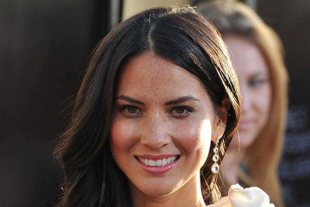 Olivia Munn (41), die vor ihrer Hollywood-Karriere besonders innerhalb der Gaming-Industrie als Moderatorin bekannt wurde, l...