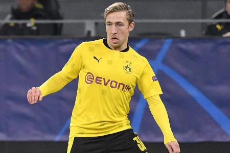 Der Durchbruch gelang dem Außenverteidiger beim BVB bislang nicht. Trotzdem steht Passlack weiterhin im Dortmunder Kader. La...