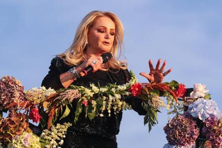Bonnie Tyler schrieb: 