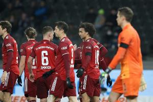 Mit Kimmich im Zentrum: FC Bayern siegt in Berlin
