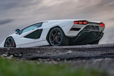 Lamborghini Countach LPI 800-4
