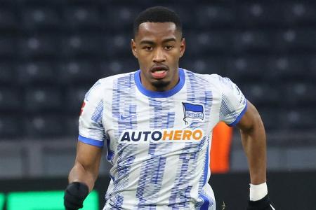 Lauerte auf Kontersituationen, um sein Tempo auszuspielen. Konnte sich vereinzelt losreißen, war in den Aktionen aber allzu oft auf sich allein gestellt. Leistete sich mit der Zeit dann einige leichtsinnige Ballverluste und stellte die Bemühungen mit der Zeit ein.