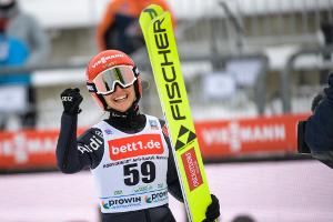 Althaus springt in Willingen auf Rang zwei