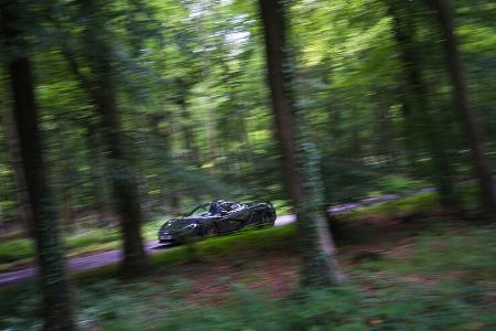 McLaren P1, Seitenansicht