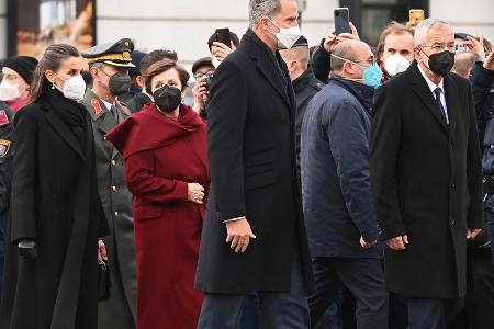 Letizia und Felipe von Spanien: Corona-konformer Empfang in Wien Letizia und Felipe von Spanien: Corona-konformer Empfang in Wien