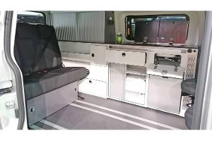 Neuer Camper auf Ford Transit für unter 50.000 €