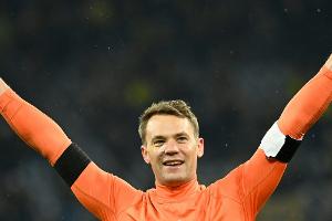 Neuer stellt Liga-Siegrekord von Kahn ein