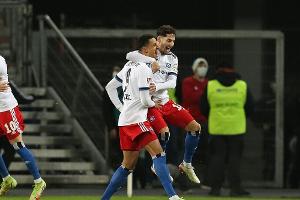 Spannendes Aufstiegsrennen: Furioser HSV  mit Blitz-Hattrick von Glatzel