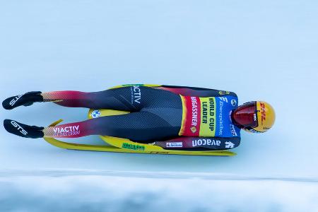 Zum zweiten Mal landete die 25-Jährige im Gesamtweltcup ganz vorne, verdiente sich aber nicht nur dadurch den Status der Mitfavoritin bei den Rennrodlerinnen. Die Sportsoldatin aus dem sächsischen Oberwiesenthal wurde im Vorjahr Weltmeisterin im Einzel und träumt nun von ihrer ersten Olympia-Medaille überhaupt.