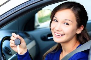 Das erste eigene Auto zu besitzen, ist für viele eine wichtige Erfahrung
