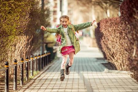 Mit diesen Tipps sind Kinder sicher auf der Straße unterwegs