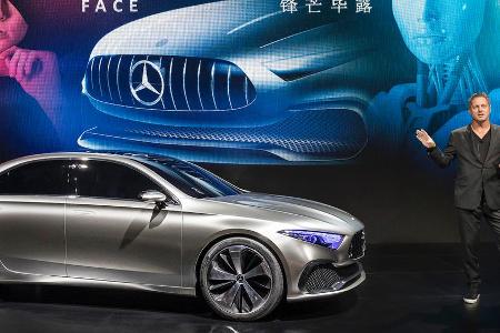Mercedes-Chefdesigner Gorden Wagener und der Concept A Sedan
