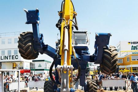 Der Traum vieler Jungs (und auch einiger Mädchen): Einmal Baggerführer/in sein!