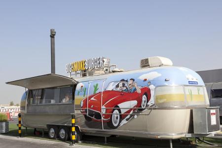 Heutzutage werden die Airstreams nicht nur als Wohnwagen, sondern auch als Food-Trucks verwendet. Besonders in den USA, aber...