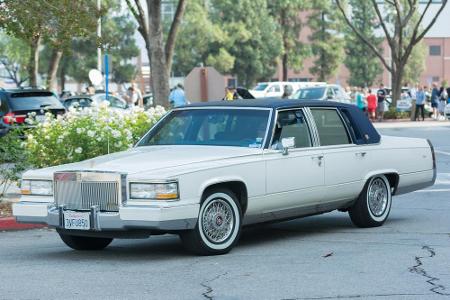Willkommen in den 80ern. Wie heißt dieses Fahrzeug aus den USA?