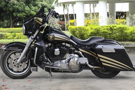 Die Harley-Davidson Ultra Classic Electra gilt als Flagschiff der Touring-Baureihe. Sie wurde im Jahr 1999 eingeführt. Seit ...