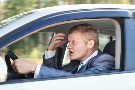 Platz 1 - Drängler: Mit großem Abstand geht der erste Platz an all die Drängler und Auffahrer, die quasi die Spur für sich b...