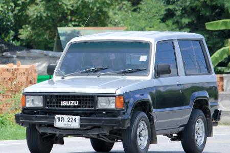 Auch Isuzu zeigt in Deutschland Präsenz in der Geländewagenklasse, jedoch eine Stufe höher als der kleine Suzuki. Der Troope...