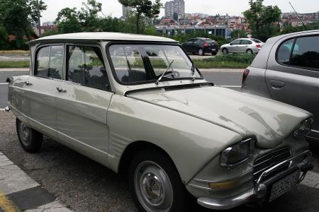 Was die Designer bei Citroën gedacht hatten, als sie in den 60ern den Ami 6 erfunden hatten, ist nach wie vor ein Geheimnis.