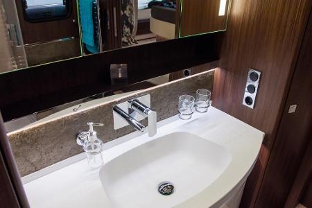 Wer mit dem Wohnmobil unterwegs ist, sollte auch die Nutzung und die Reinigung der Toilette beherrschen. Hierbei gilt es den...
