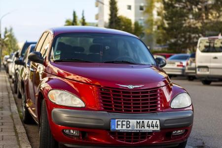 Der Chrysler PT Cruiser ist wahrlich kein schönes Auto. Gleichzeitig ist der Name auch sehr unglücklich gewählt. Denn im Eng...