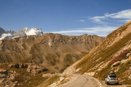 Der Col du Galibier mit seinen 2.646 Metern Höhe ist vielen Radsport-Fans bestens bekannt. Der Grund: Hier ist immer wieder ...