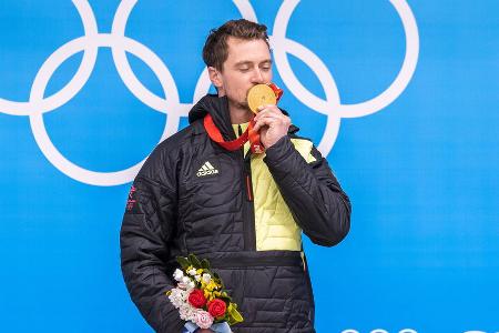 31 Mal Edelmetall holte das deutsche Olympia-Team 2018 in Pyeongchang. An diese Leistung würde der Deutsche Olympische Sportbund auch in Peking gerne anknüpfen. Das sind die deutschen Medaillengewinner der olympischen Winterspiele 2022: 31 Mal Edelmetall holte das deutsche Olympia-Team 2018 in Pyeongchang. An diese Leistung würde der Deutsche Olympische Sportbund auch in Peking gerne anknüpfen. Das sind die deutschen Medaillengewinner der olympischen Winterspiele 2022: