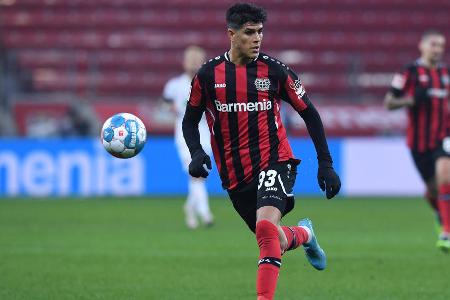 Klärte in der Anfangsphase einmal in höchster Not, blieb auf der letzten Linie auch in der Folge meist aufmerksam. Mit kleineren Wacklern am Ball und in der Zuordnung verteilte er zumindest vereinzelt Einladungen an den Gegner. Vor dem zweiten Gegentor verpasste er es zu klären.