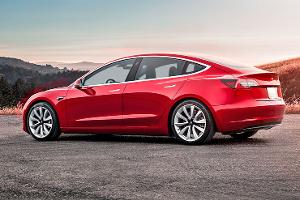 578.607 Tesla betroffen