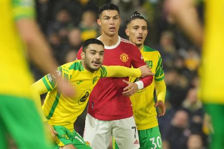 Der Millionen-Einkauf spülte noch keine große Summe in die Schalker Kassen, er ist für ein Jahr an Premier-League-Aufsteiger Norwich ausgeliehen. Zu Beginn noch gesetzt, seit dem Trainerwechsel unter Dean Smith vorrangig auf der Bank. Besonders bitter: Stand Kabak auf dem Rasen, konnten die Canaries noch kein einziges Spiel gewinnen.