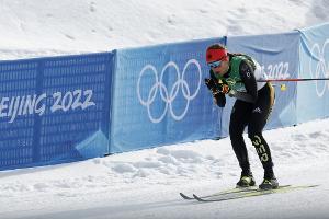 Langläuferinnen im Teamsprint-Finale - Männer mit Pech gescheitert