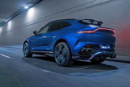 Aston Martin DBX707