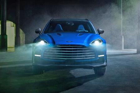 Aston Martin DBX707