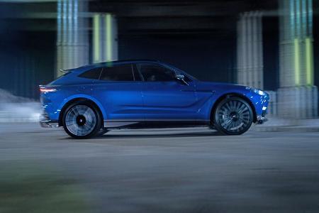 Aston Martin DBX707
