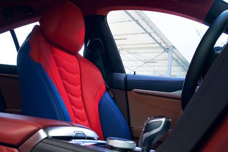 BMW 8er Jeff Koons Edition THE 8 X JEFF KOONS 