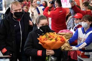 Walijewa in Moskau begeistert empfangen