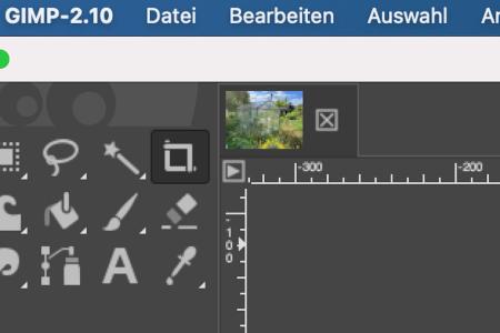 Das Zuschneiden-Werkzeug ist ausgewählt.