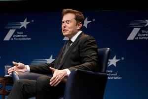 Tesla bietet bald auch Versicherungen an