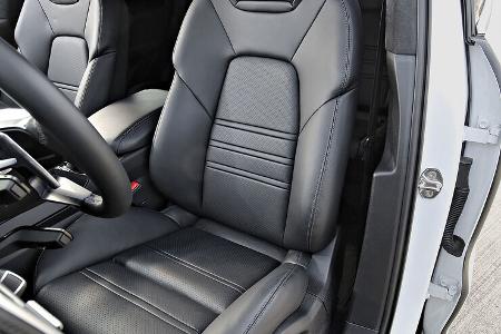Porsche Cayenne S, Interieur