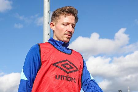 Der arbeitslose Profi wurde Ende September als Backup für das Mittelfeld geholt und seitdem quasi nicht berücksichtigt. Die Wege werden sich im Sommer wieder trennen.