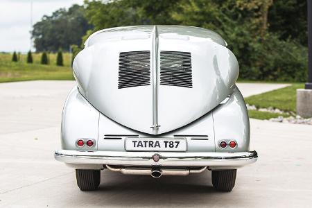 Tatra T87