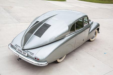 Tatra T87