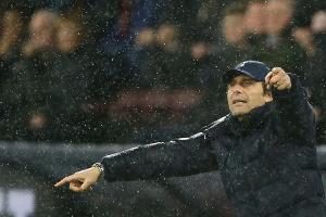 Tottenham: Teammanager Conte stellt sich in Frage